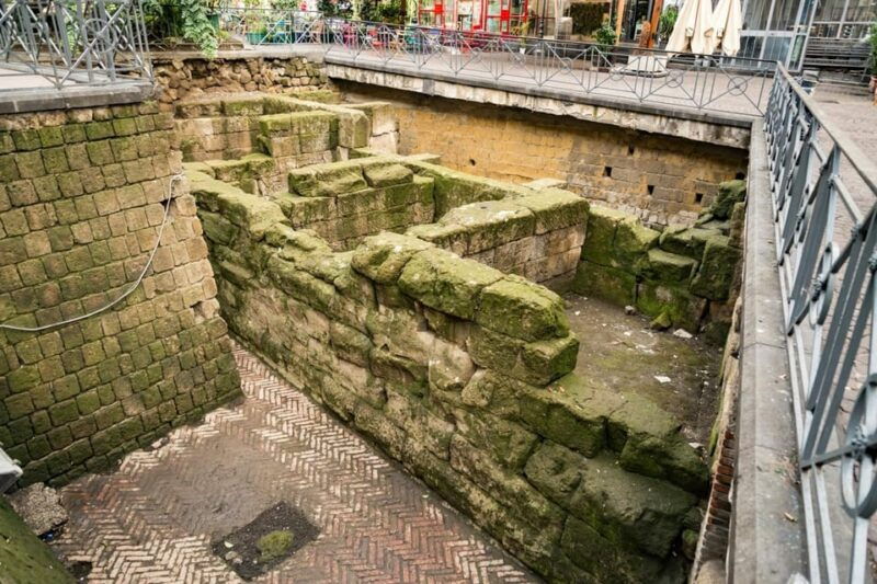 naples-top-sights-sotterranea-underground-small-group-tour-3