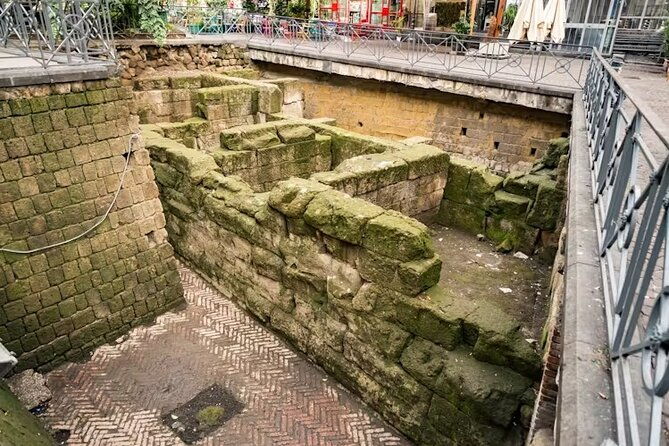 naples-top-sights-sotterranea-underground-small-group-tour