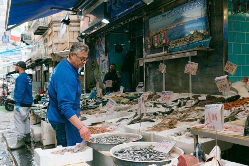 naples-ultimate-food-tour-with-pizza-local-specialties