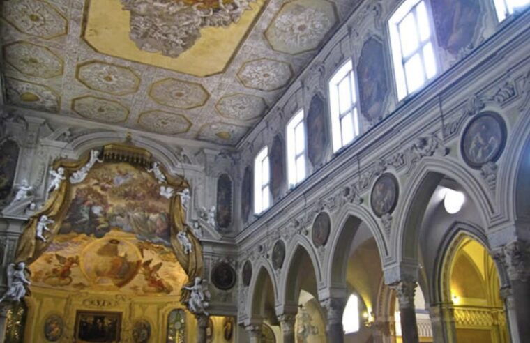 naples-underground-and-city-private-walking-tour