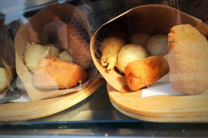 naples-vomero-a-unique-traditional-food-tour-by-do-eat-better