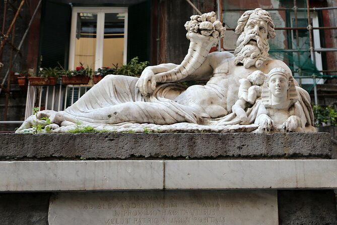 naples-walking-tour-of-the-historical-center