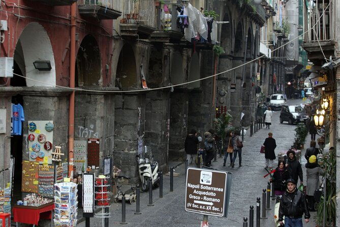 naples-walking-tour-of-the-historical-center