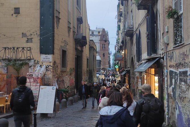 naples-walking-tour-old-town-and-spaccanapoli-2