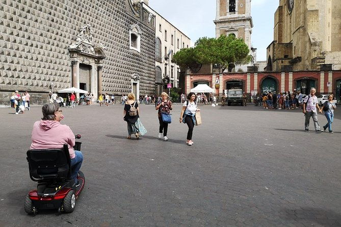 napoli-city-tour-wheelchair-accessible-tour