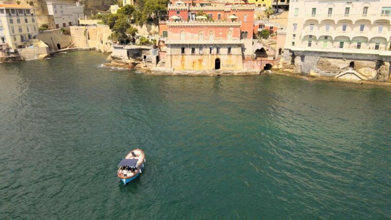 napoli-myths-legends-cruise-with-snorkeling