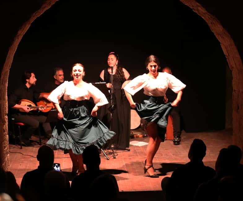 Napoli: Show Canzoni e Danze Tradizionali con degustazione - Who Will Love This Experience?