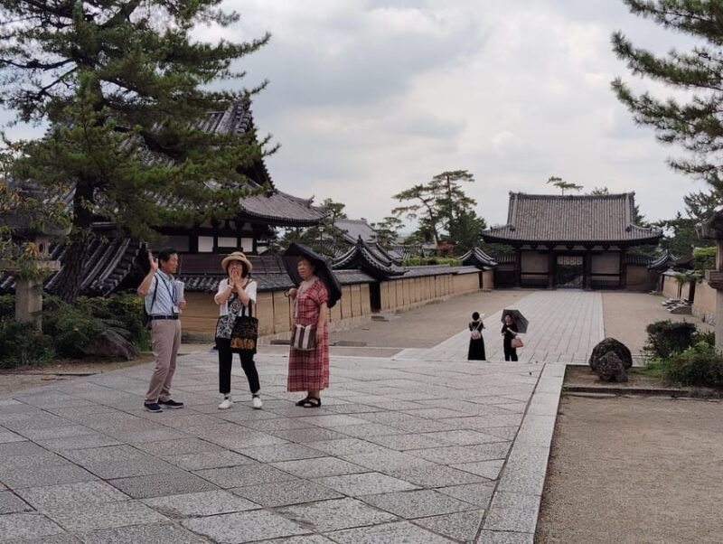 nara-horyu-ji-2-hours-at-the-worlds-oldest-wooden-building