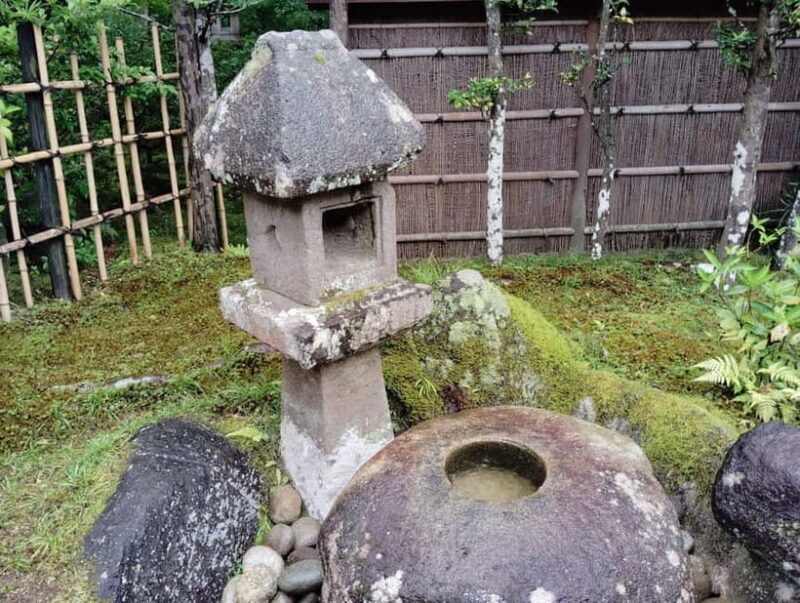 Nara: Isuien Garden Tour with Matcha Tea Experience - The Sum Up