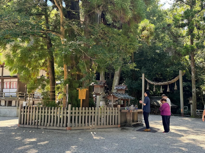 nara-private-tour-of-japans-oldest-shrine-omiwa-shrine