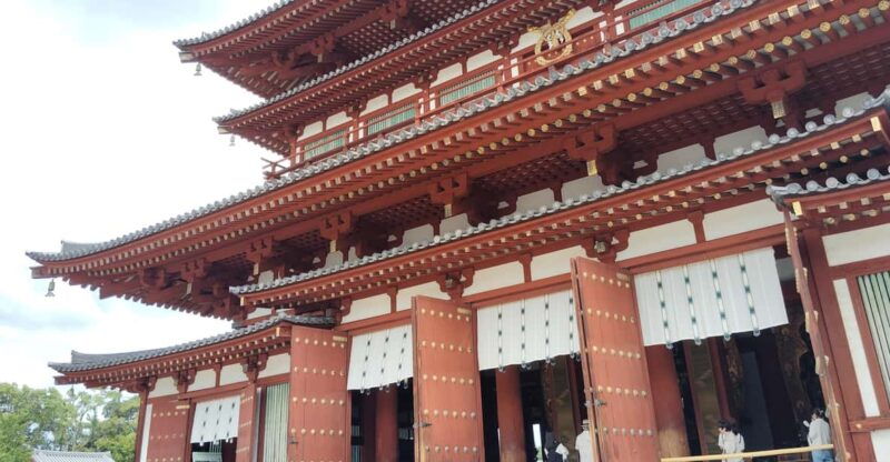 nara-yakushi-ji-temple-1300-years-of-beauty-in-60-minutes