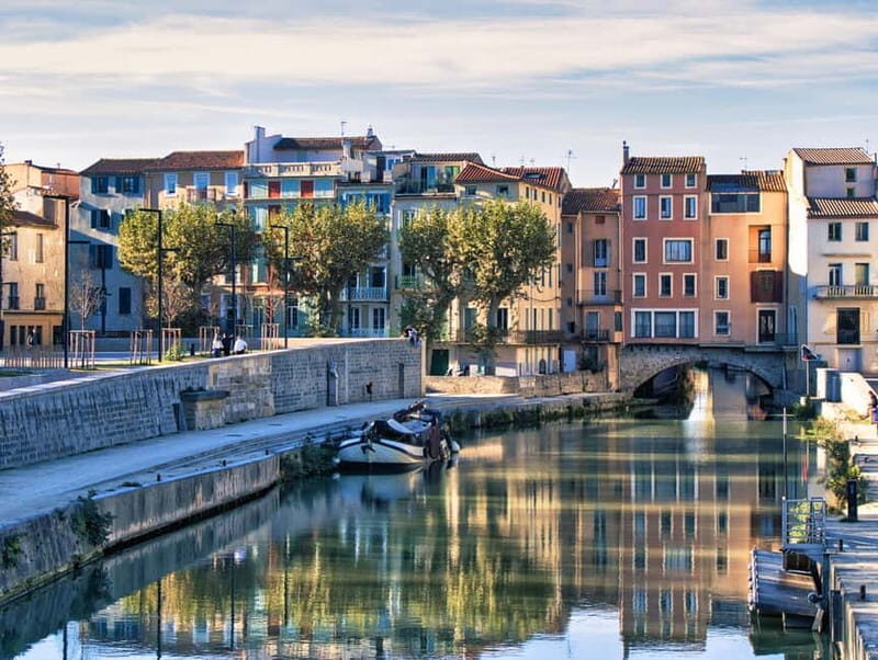 Narbonne: Express Walk with a Local - An Authentic 60-Minute Taste of Narbonne