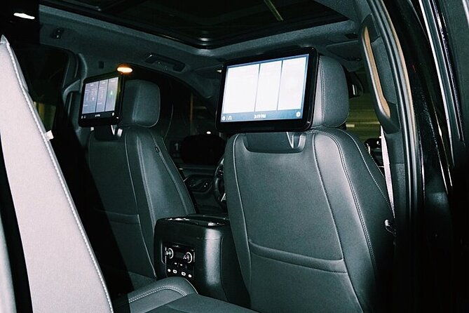 nashville-arrival-chauffeur-driven-transport-by-executive-suv