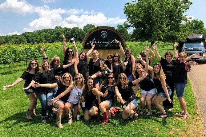 nashville-bachelorette-booze-cruise