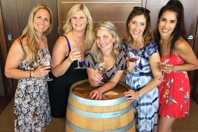 nashville-bachelorette-booze-cruise