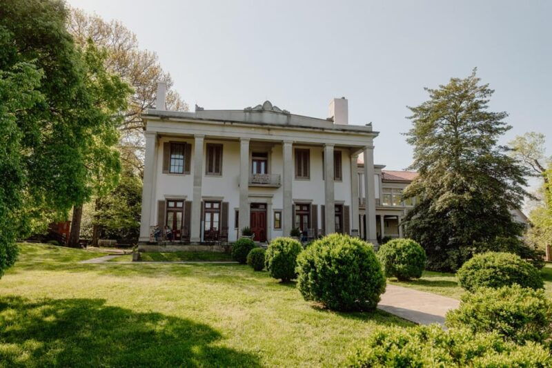 nashville-belle-meade-historic-mansion-tour