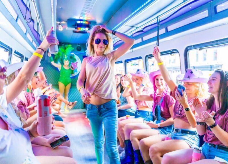 Nashville: Drag Queen Party Bus w/Games, Dancing & Drag Show - FAQs