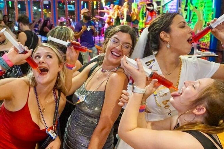 nashville-exclusive-entry-and-special-offers-vip-bar-crawl