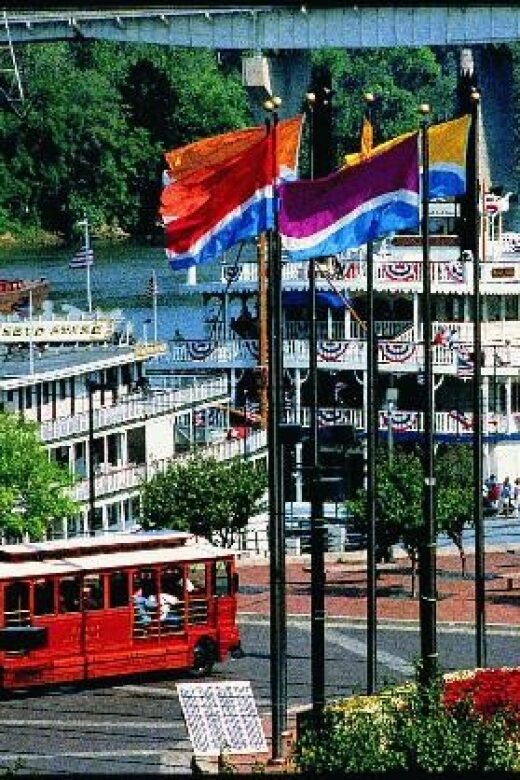 Nashville: General Jackson Showboat Dinner Cruise - Who Will Love This Cruise?