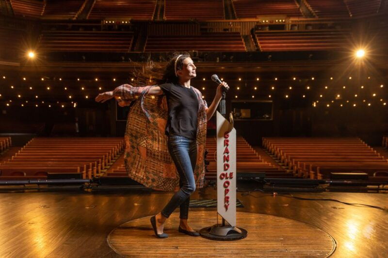 nashville-grand-ole-opry-backstage-tour