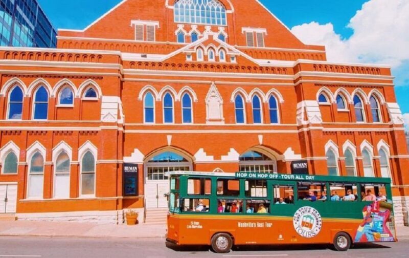 Nashville: Hop-on Hop-off Trolley Tour - The Sum Up