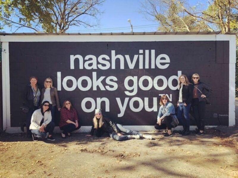 nashville-murals-and-mimosas-tour