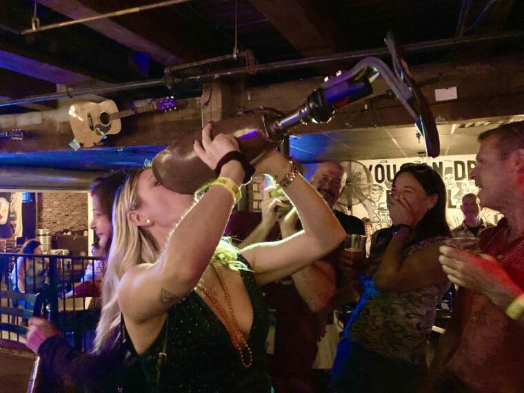 nashville-music-city-pub-crawl