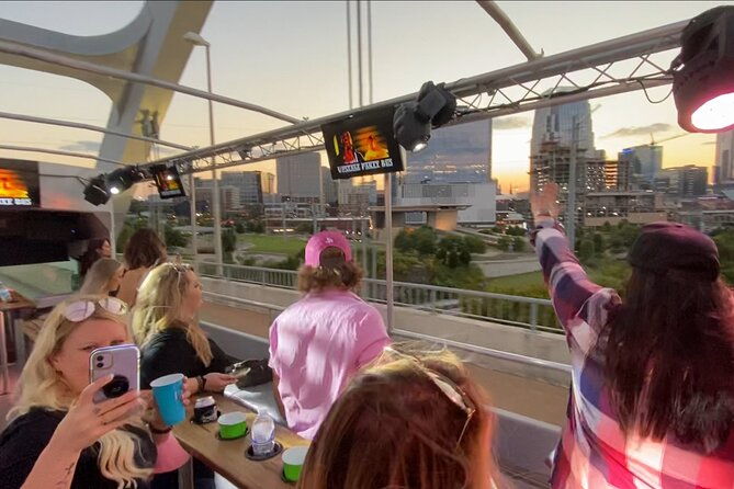 nashville-open-air-public-party-bus-tour-with-onboard-dj-bartender