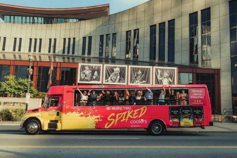 nashville-party-bus-with-dj-and-bar