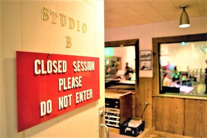 nashville-rca-studio-b-country-music-hall-of-fame-ticket-combo