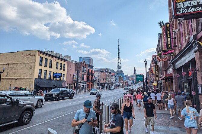 nashville-scavenger-hunt-walking-tour-and-game