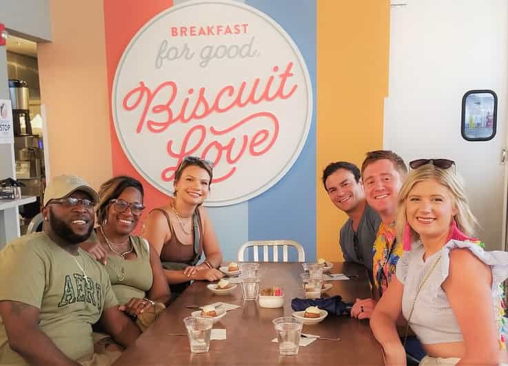 nashville-the-gulch-walking-tasting-food-tour