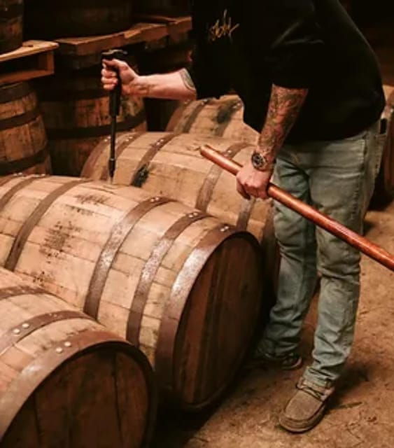 nashville-whiskey-flight-from-the-barrel