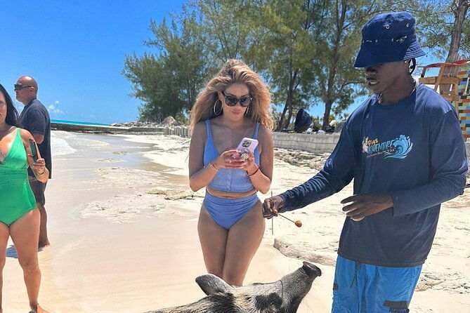 nassau-private-swimming-pig-island-hopping-snorkeling-turtles