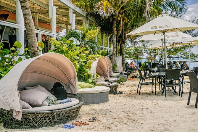 nassau-rose-island-perfect-beach-day-group-getaway