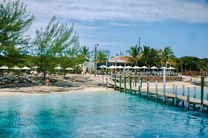 nassau-rose-island-perfect-beach-day-group-getaway