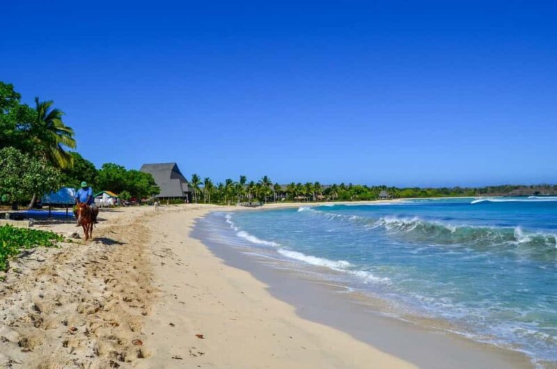 Natadola Beach Tour With Tifajek Mud Pool & Hotspring - Journey to Fiji’s Best Beach