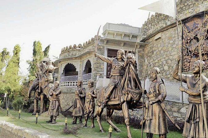 Nathdwara, Eklingji and Haldighati Full Day Tour from Udaipur - Practical Tips for Travelers