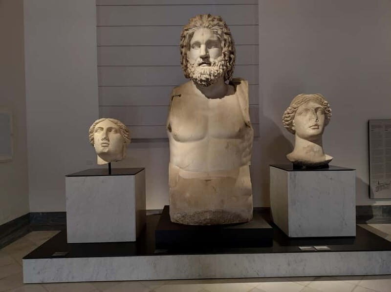 National Archaeological Museum synchronized audioguided tour without QR or app - Exploring the Museum with a New Twist