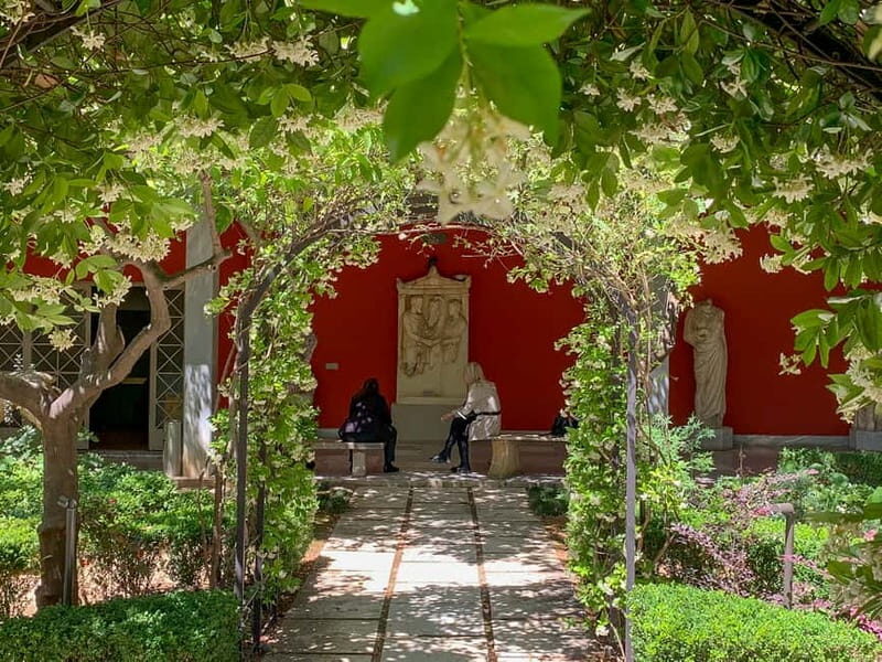 National Archeological Museum Private Tour with Admission - The Value of a Guided Experience