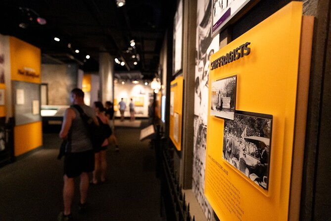 national-archives-vip-guided-tour-with-skip-the-line-entry