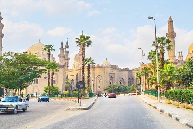 National Museum Citadel and Bazaar Private Tour - Practical Tips for Travelers