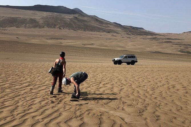 national-park-lomas-de-ancon-sandboarding-sledding-and-off-road
