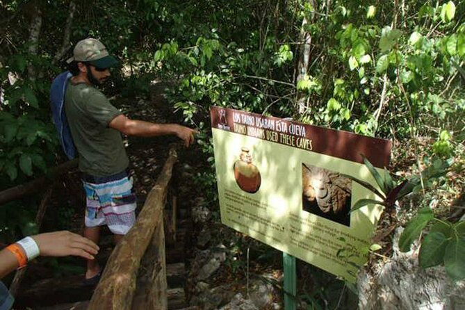 national-park-of-the-east-private-hiking-tour-with-swimming