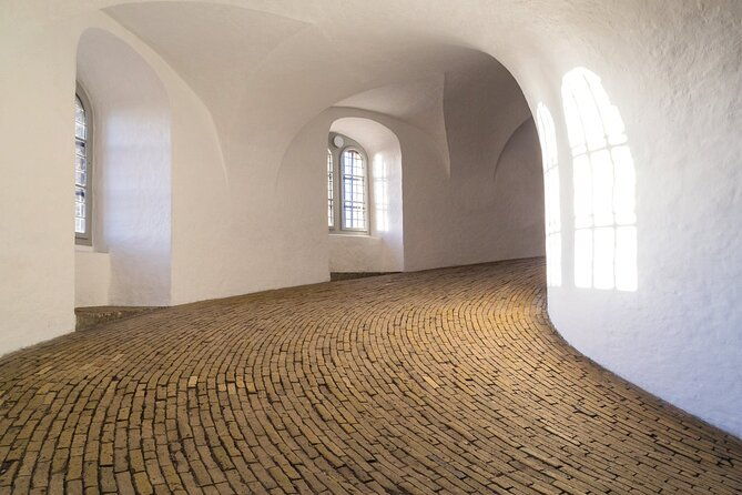 native-walking-tour-to-copenhagen