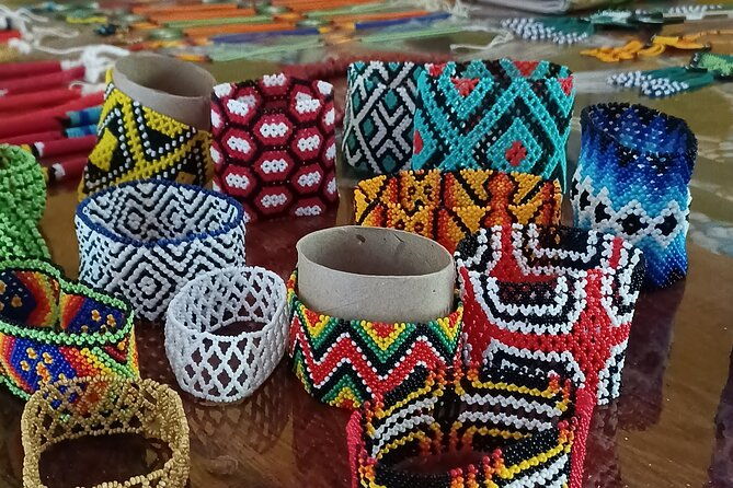 natural-day-in-an-indigenous-village
