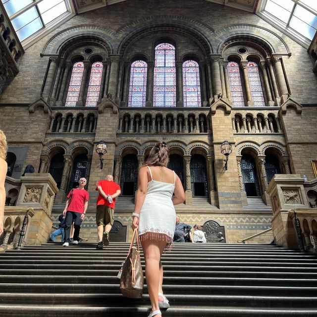 natural-museum-adventure-gems-volcanoes-dinosaurs