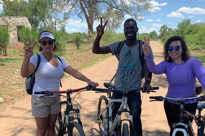 Nature and Falls Tours - Discovering the Livingstone Experience on Two Wheels