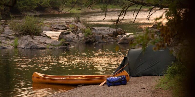 nautical-canoe-kayak-paddle-whitewater-sports