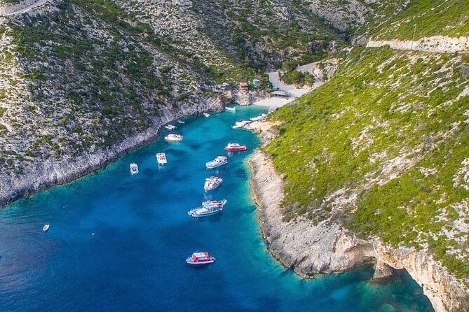 navagio-bay-white-beach-west-coast-porto-vromi-anafonitria